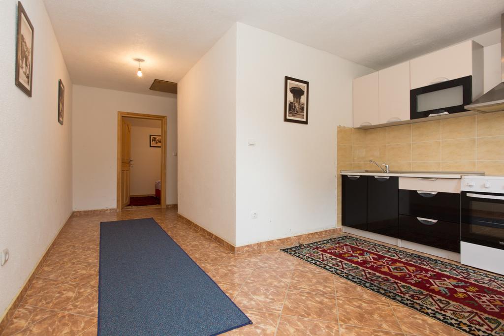 Em Apartment Сараево Екстериор снимка